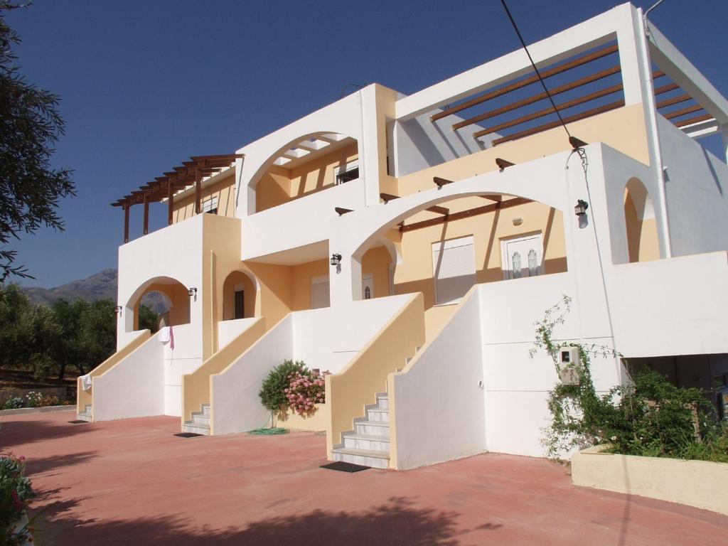 Calamon Apartments Episkopi  Exterior photo